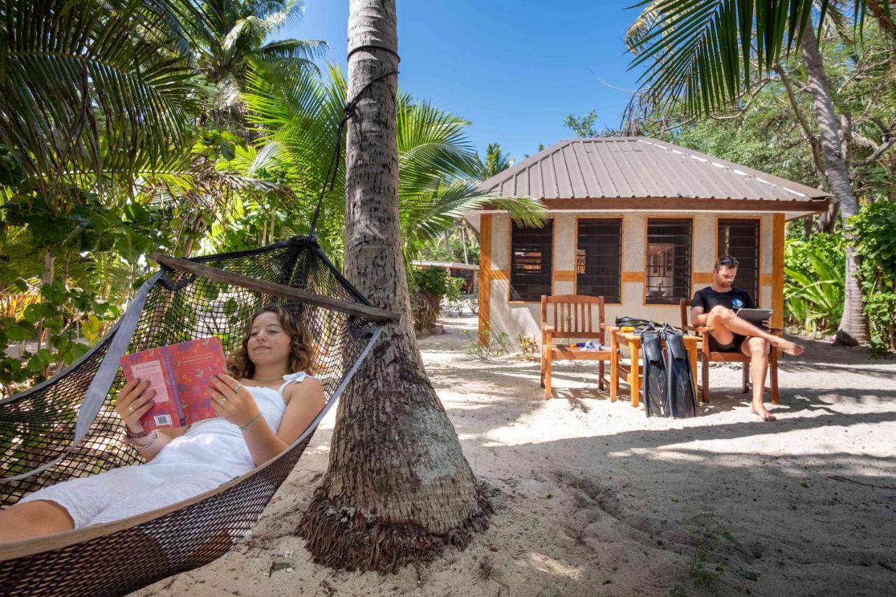 Barefoot Manta Island Resort Drawaqa Island Dış mekan fotoğraf